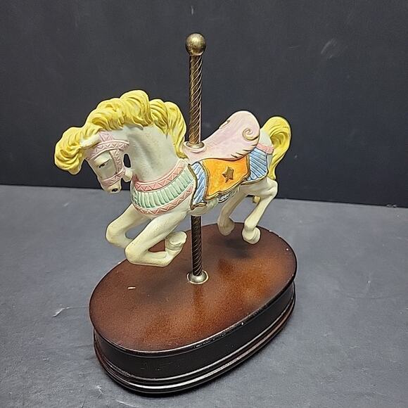 Carousel Collection Vintage Carousel Horse Music Box 7.5" Tall Resin Pony Circus - Picture 3 of 11